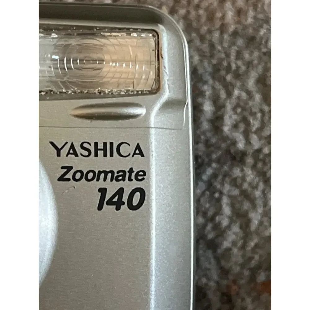 Kyocera Yashica Zoomate 115 Point & Shoot Compact Film Camera